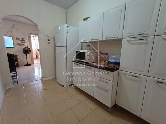 Imagem Casa á venda - Com 02 Quartos sendo 01 suite - Santos Prates 2 - Mantena - MG