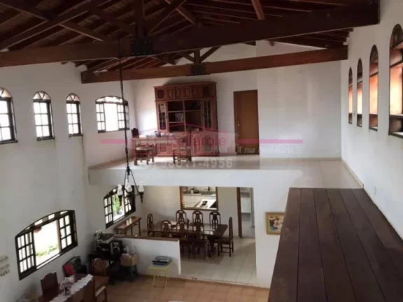 Imagem Sítio à Venda em Boituva interior de São Paulo. com 04 suítes, sala de estar/jantar e de lareira...