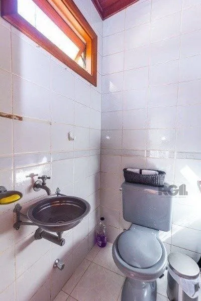 Imagem Cobertura para Venda - 100.94m², 3 dormitórios, sendo 1 suites, 2 vagas - Petrópolis