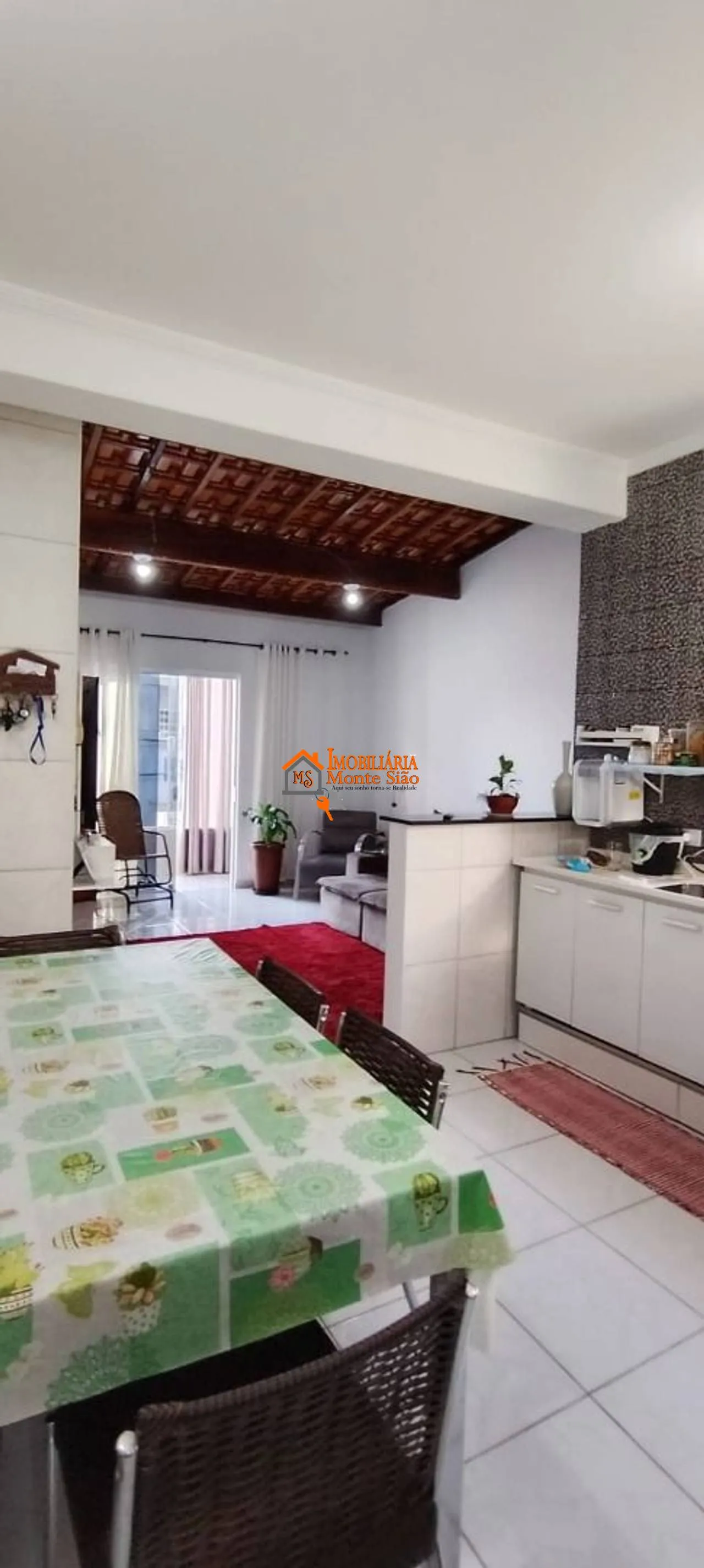 Imagem Sobrado com 5 dormitórios à venda, 180 m² por R$ 460.000,00 - Jardim Presidente Dutra - Guarulhos/SP