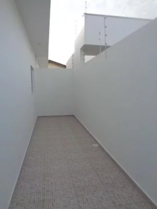 Imagem Casa Geminada 71 m 2 doms/1 Suíte 2 vagas próximo a praia