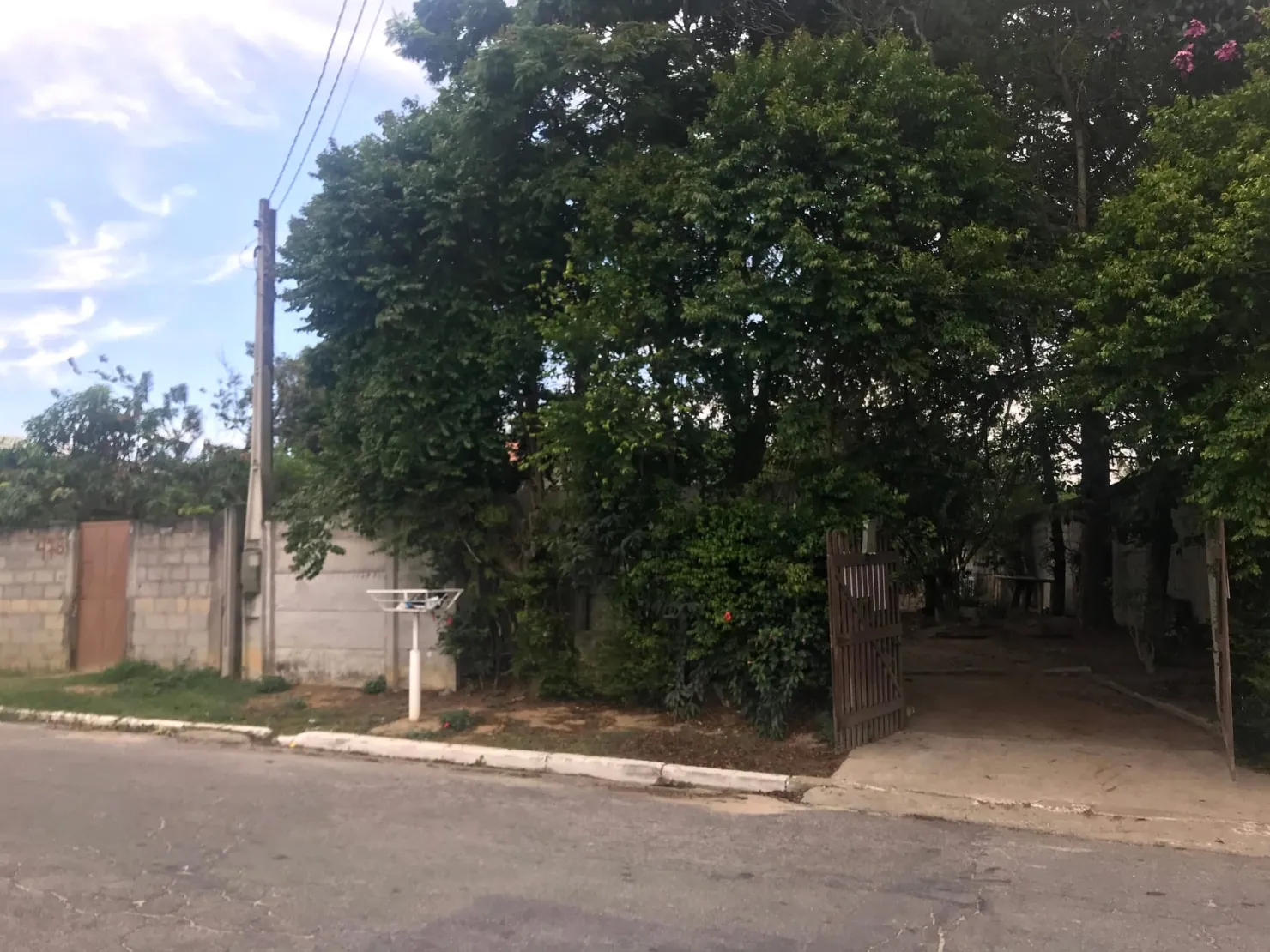 Foto do imóvel Casa à venda 810M², Vila São Benedito, Pindamonhangaba - SP
