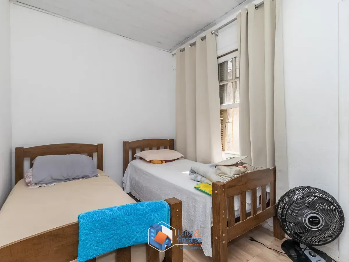 Imagem Sobrado para venda em Piqueri com 7 quartos, 300m²