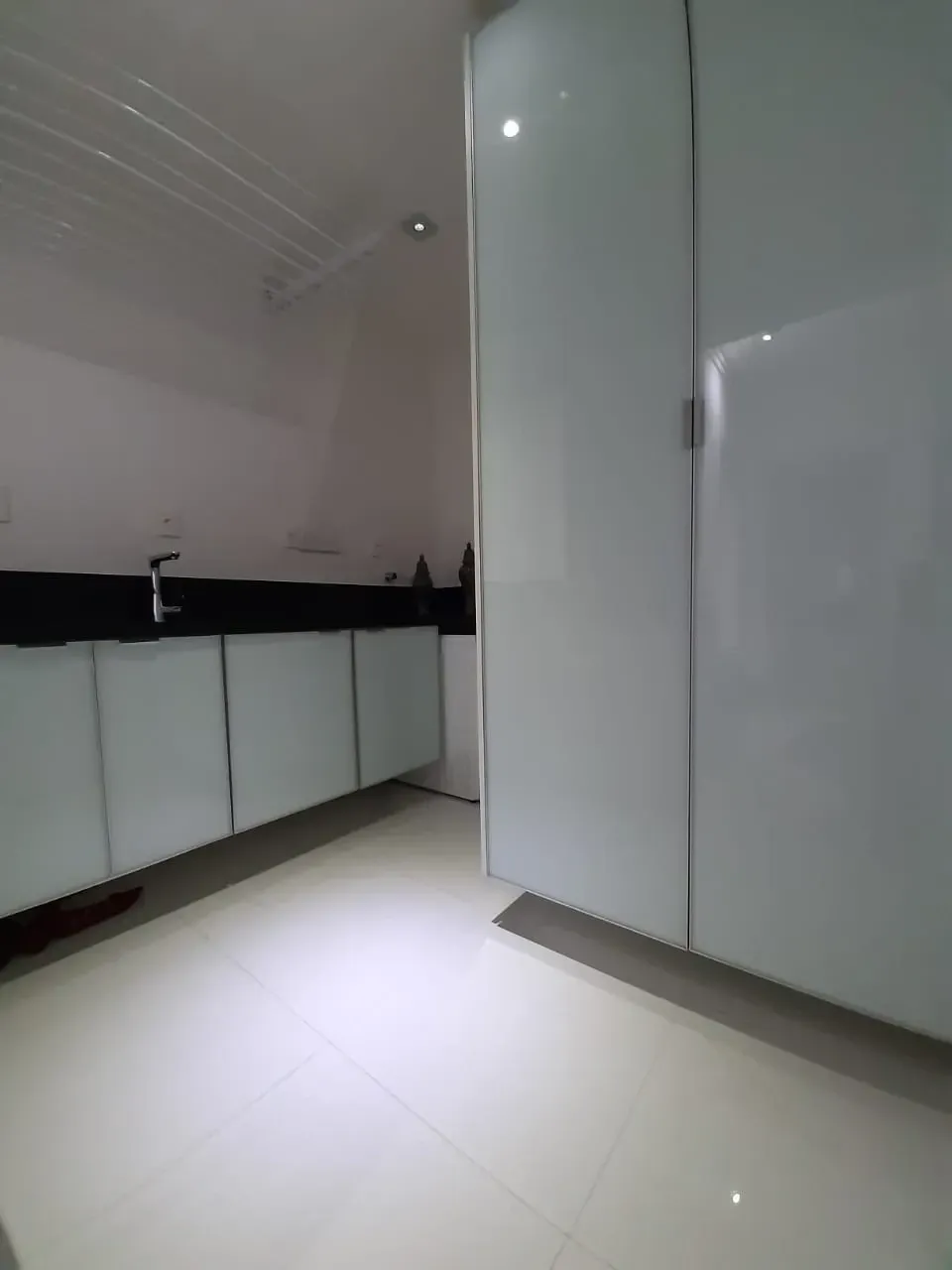 Imagem Casa de Condomínio com 4 Quartos à Venda, 210 metros em Represa - Ribeirão Pires