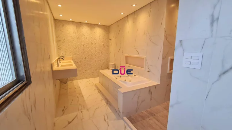 Imagem Cobertura 3 Quartos, 1 Suíte, 1 Vaga - Ponta da Praia - Santos/SP