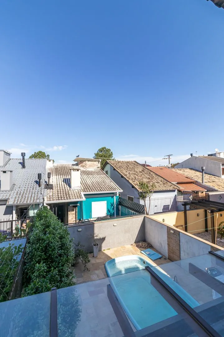 Imagem Casa com 3 Quartos à venda, 141m² - Hípica
