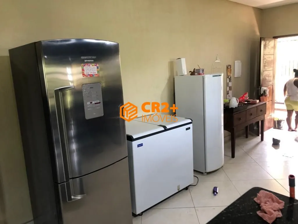 Imagem Vendo casa 03 quartos, 03 suítes, 315 m2, 04 vagas de garagem em Moreno- 1.385m²