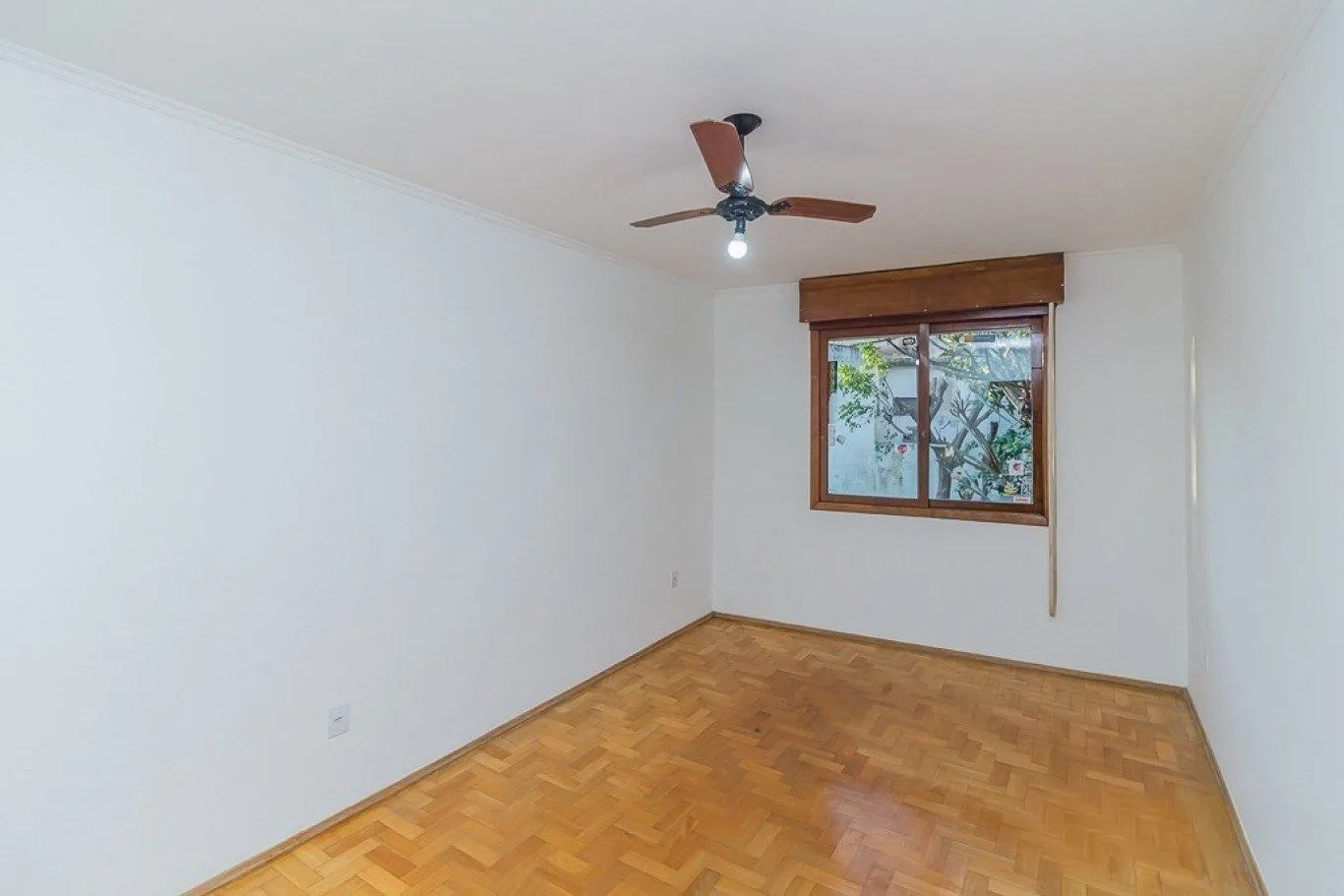 Imagem Casa térrea com 3 dormitórios, suíte e 2 vagas,