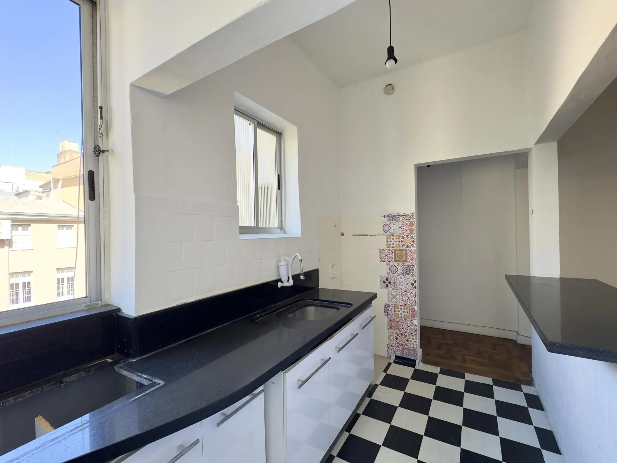 Imagem Apartamento 2 dormitórios super silencioso no Centro Histórico