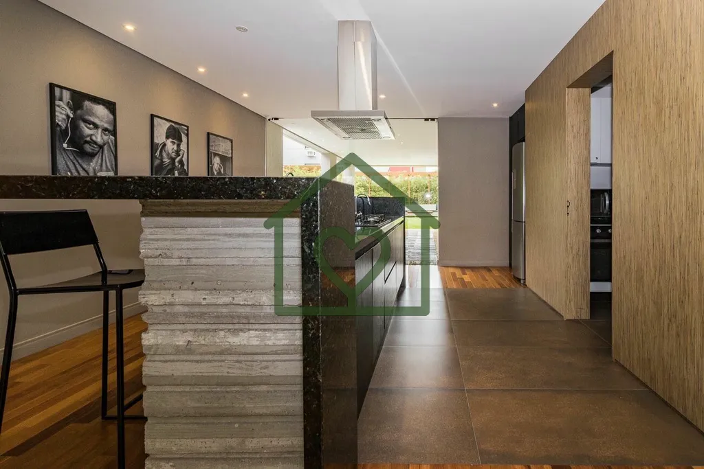 Imagem Apartamento à venda ? Petrópolis ? 118 m2 privativos ? 4 vagas Este apartamento exclusivo, localiz...