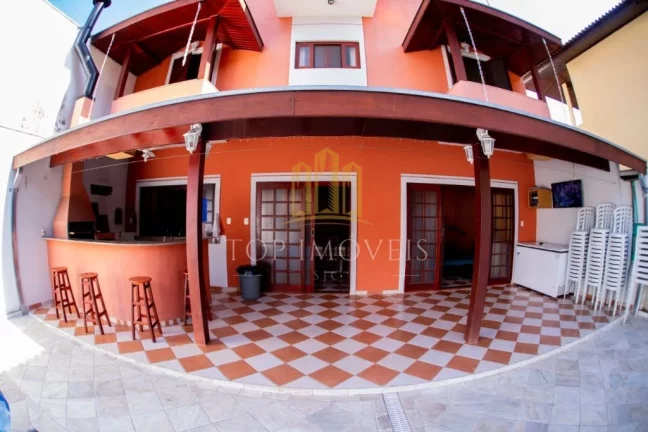Foto do imóvel Maravilhosa casa três dormitórios, suíte piscina espaço gourmet no Villa Branca em Rua Nelson Rodrigues