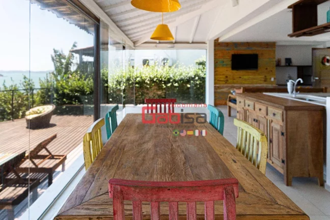 Imagem Casa com 3 Suites, Vista Mar, Mobiliada, 156 m² - venda por R$ 2.300.000 - Marina - Armação dos Búzios/RJ