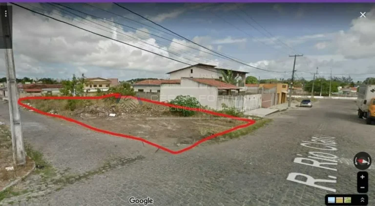 Imagem Terreno de esquina em Emaús com 200 m²