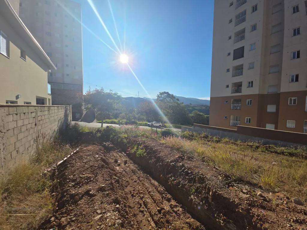 Imagem Terreno para construção de prédio Residencial Veredas em Poços de Caldas MG