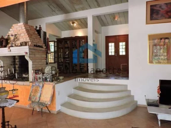 Imagem Casa à venda - Estilo, charme e privacidade em 2 Lotes!