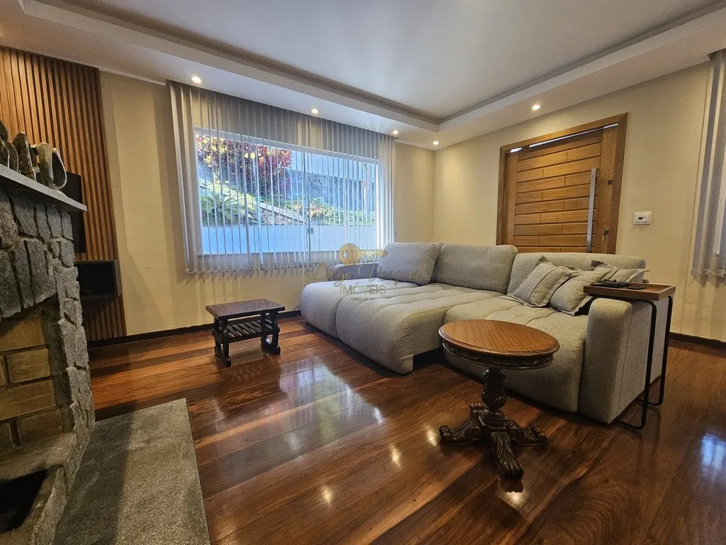 Imagem Casa para Venda em Teresópolis / RJ no bairro Quinta da Barra