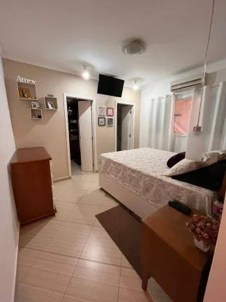 Imagem Casa Terrea 182 m² 2 Dormitorios sendo 1 Suite e 2 Vagas de Garagens