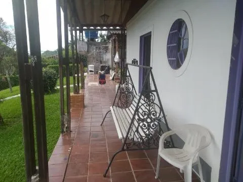 Imagem VENDA DE CHÁCARA NO ITAPETI, EM SANTA ISABEL/SP, 3.000m² com quarto, suíte, hidro, piscina, churrasqueira, forno a lenha, pomar e 8 vagas CONSULTE-NOS