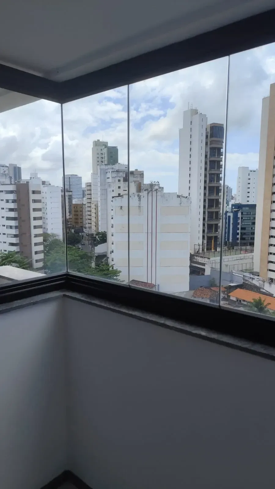 Imagem Apartamento com 1 Quarto para Alugar, 56 m² em Pituba - Salvador