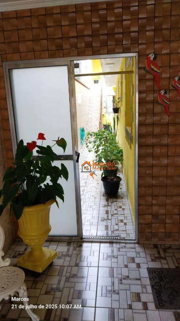 Imagem Casa com 3 dormitórios à venda, 150 m² por R$ 650.000,00 - Jardim Jovaia - Guarulhos/SP