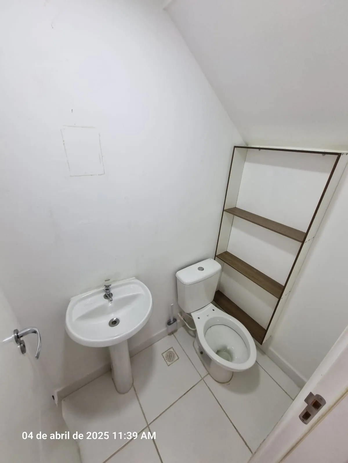 Imagem Casa em Condomínio Eccoville ? 2 Dorms, Quintal Amplo e Localização Privilegiada