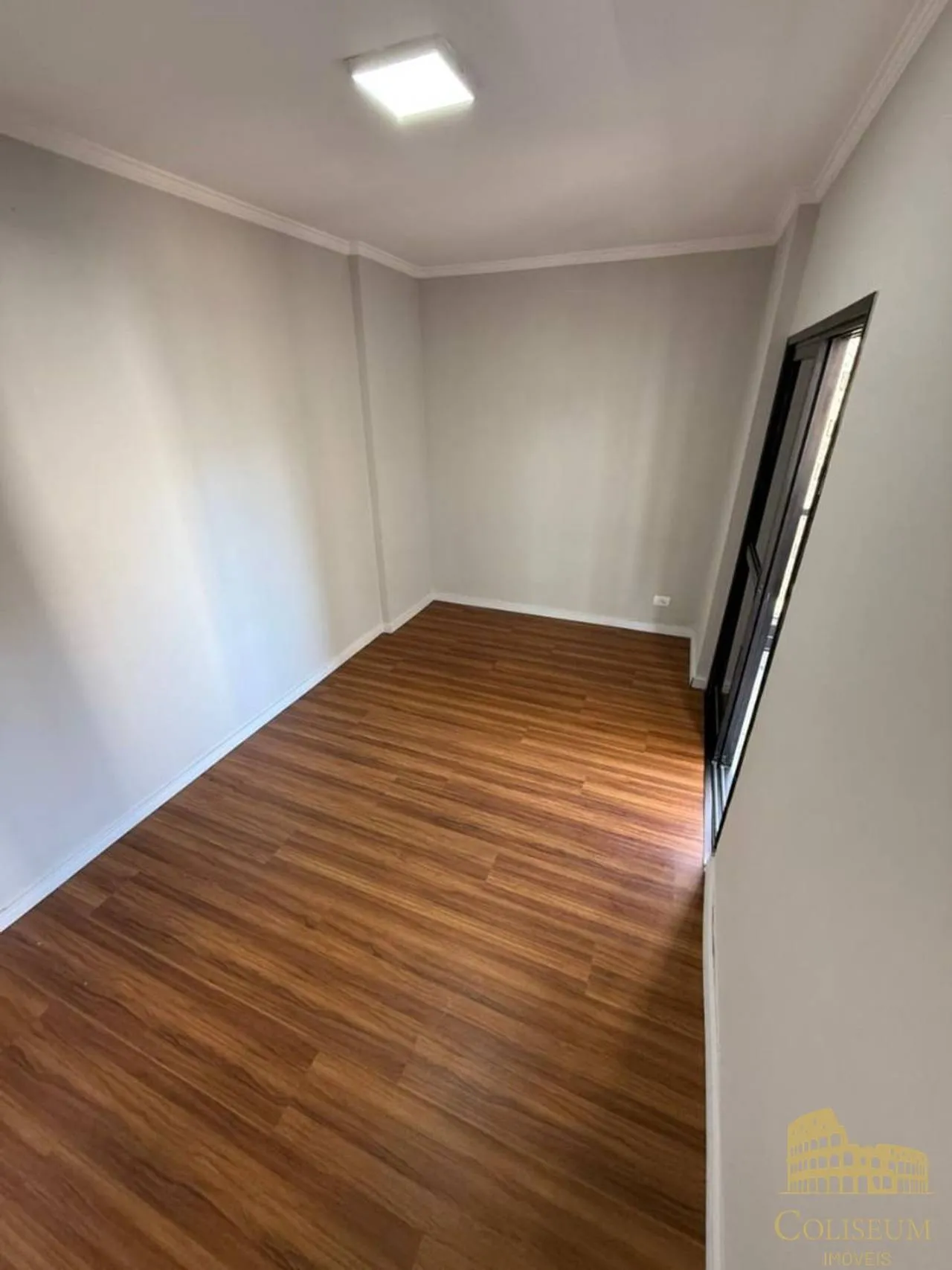 Imagem Apartamento com 1 dormitório à venda, 60 m² por R$ 320.000,00 - Tupi - Praia Grande/SP