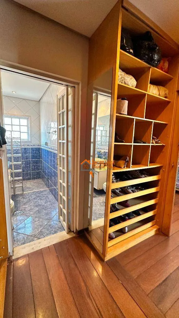 Imagem Casa com 2 dormitórios para alugar, 3000 m² por R$ 6.500,00/mês - Vila das Palmeiras - Guarulhos/SP