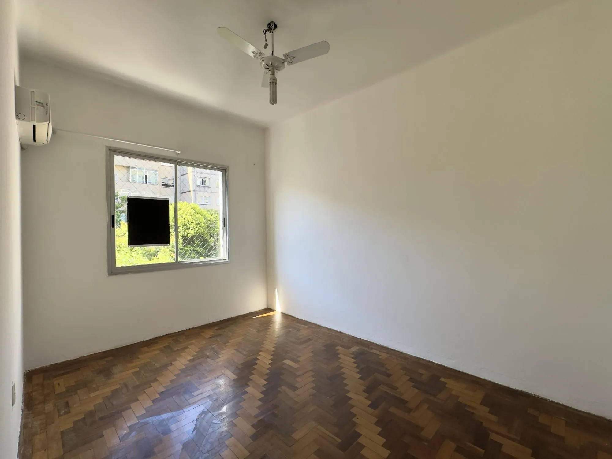 Imagem Apartamento 2 dormitórios super silencioso no Centro Histórico