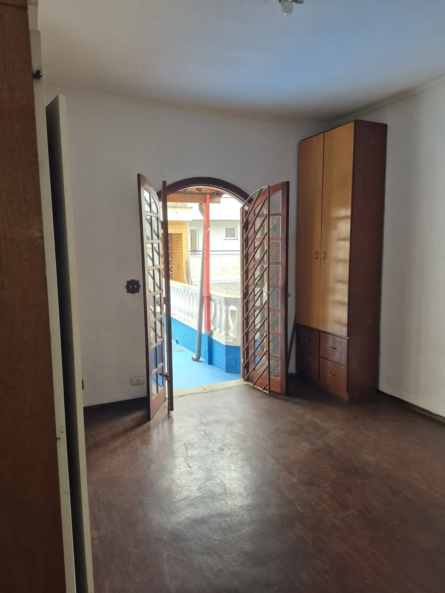 Imagem Casa com 4 Quartos à Venda, 200 m² em Vila Santo Estevão - São Paulo