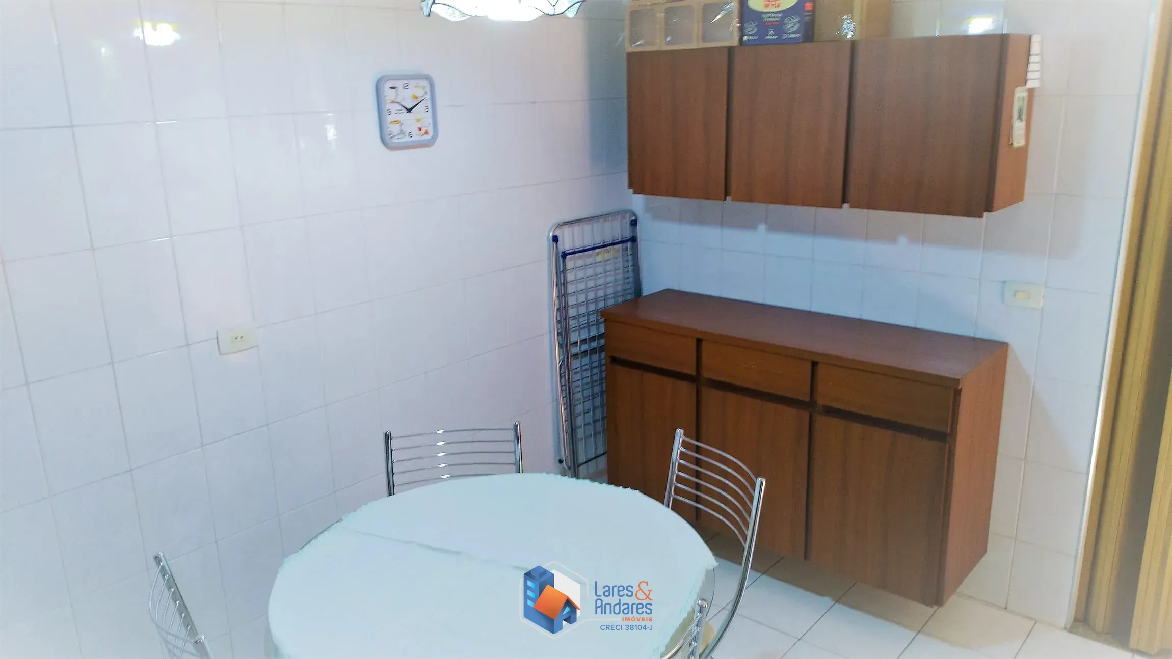 Imagem Sobrado à venda, com 360m de terreno na Casa Verde, com 4 dorm. 1 suíte, 2 salas, amplo terraço com salão de festas e 4 vgs de garagem. Oportunidade!