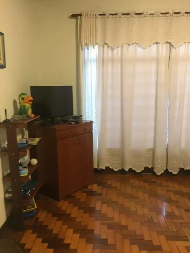 Imagem Casa à venda 3 Quartos, 2 Vagas, 260M², Chácara Galega, Pindamonhangaba - SP