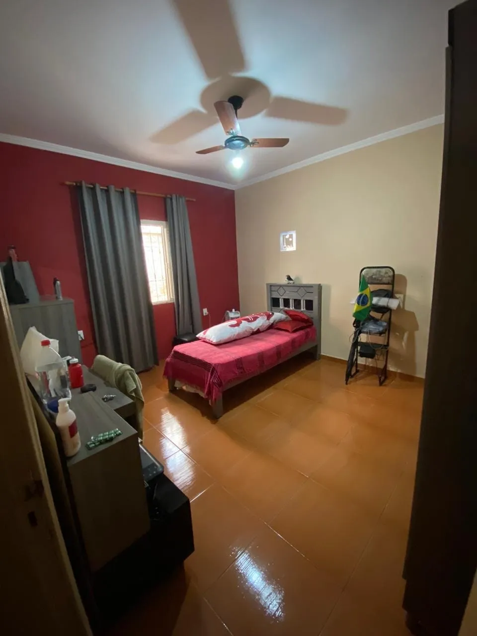 Imagem Casa à venda 3 Quartos, 4 Vagas, 360M², Chácara do Visconde, Taubaté - SP