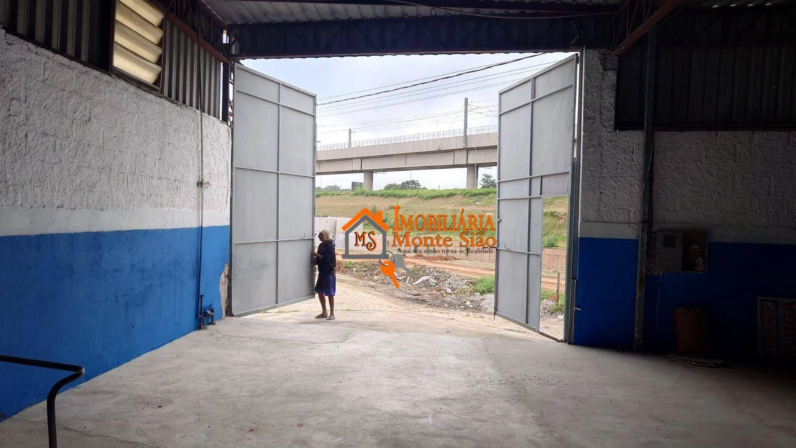 Foto do imóvel Galpão para alugar, 120 m² por R$ 3.500,00/mês - Jardim Presidente Dutra - Guarulhos/SP