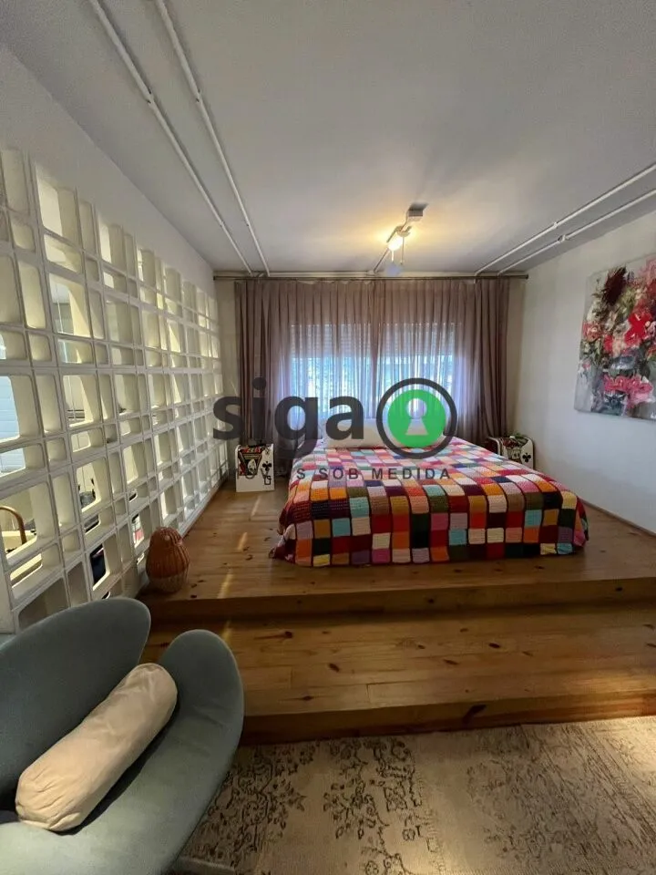 Imagem APARTAMENTO 233M² PARA VENDA E LOCACAO MOBILIADO COM 2 DORMITORIOS NO CAMPO BELO