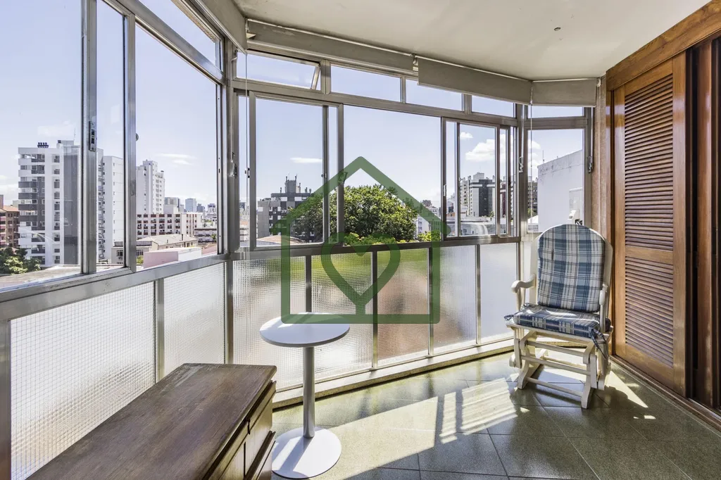 Imagem Cobertura com espaço de casa, 257m², 3 vagas, lareira, espaço gourmet e vista aberta ? Menino Deu...