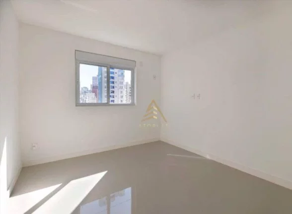 Imagem Apartamento com 3 dormitórios à venda, 128 m² por R$ 2.605.900,00 - Centro - Balneário Camboriú/SC