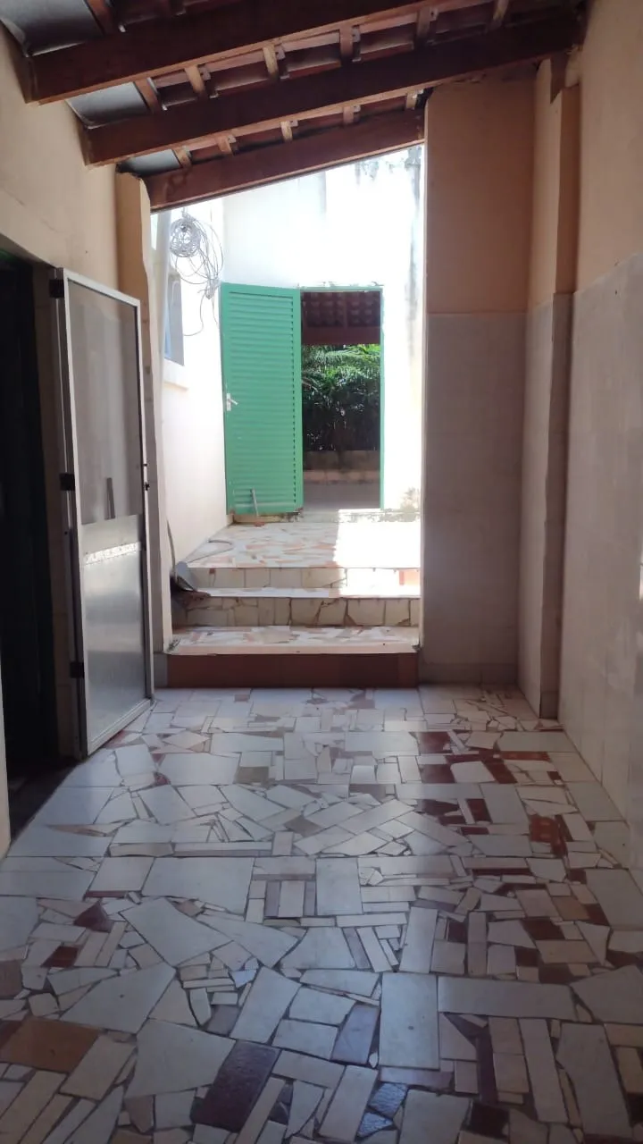 Imagem Chácara à venda em Araçoiaba da Serra-SP, bairro Aquarius: 3 quartos, 1 sala, 2 banheiros, 1 vaga de garagem, 343,08m².