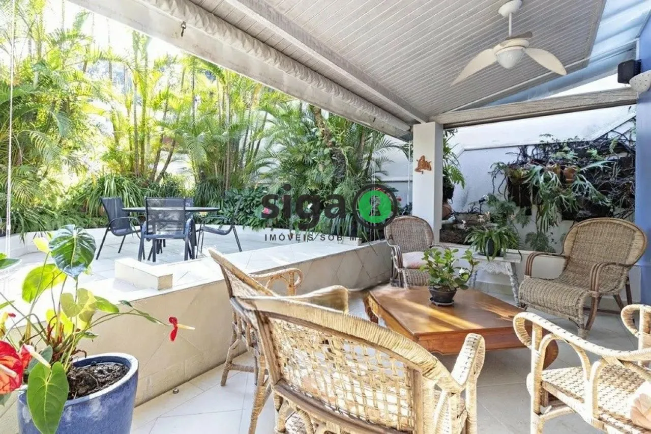 Imagem Casa a Venda na Cidade Jardim com 3 quartos