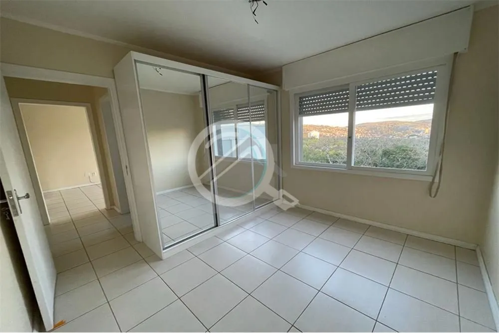 Imagem Charmoso apartamento de fundos na Av. Protásio Alves próximo ao Sesc. O imóvel foi todo reformado...