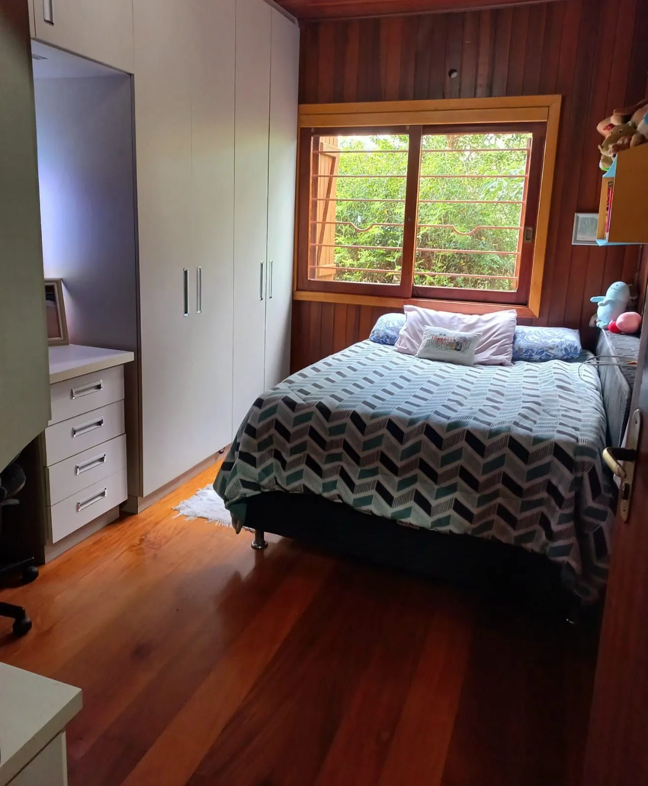 Imagem Excelente casa, 03 dorm com suite, 150 m²