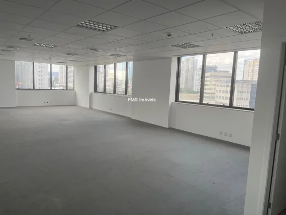 Imagem Aluguel de Conjunto Comercial na Barra Funda, São Paulo-SP: 8 Vagas, 297,02m² de Área