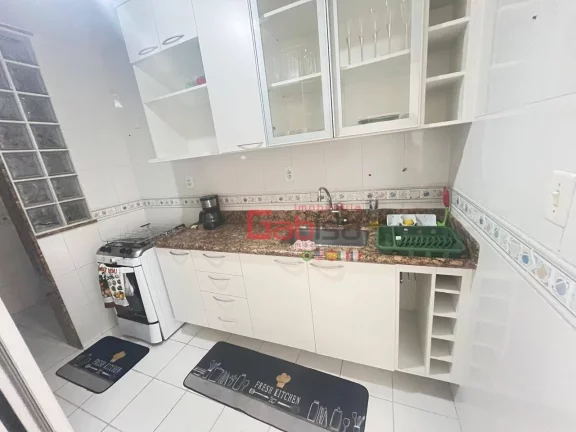 Imagem Apartamento com 2 dormitórios à venda, 85 m² por R$ 700.000 - Centro - Cabo Frio/RJ
