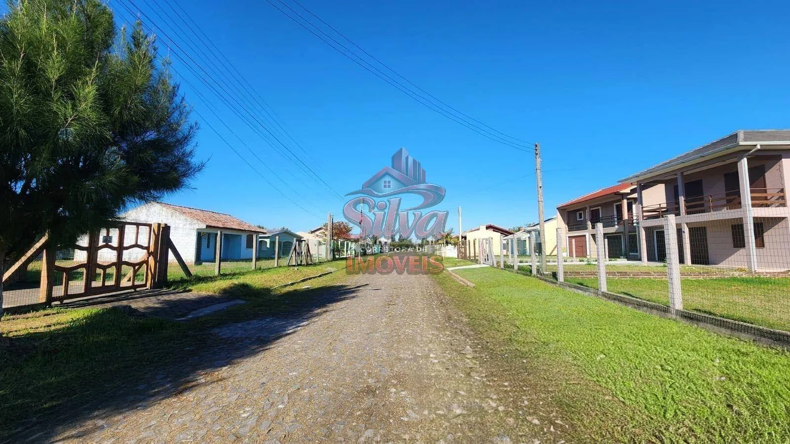 Imagem T698 | Terreno 300m² à venda em Mariluz