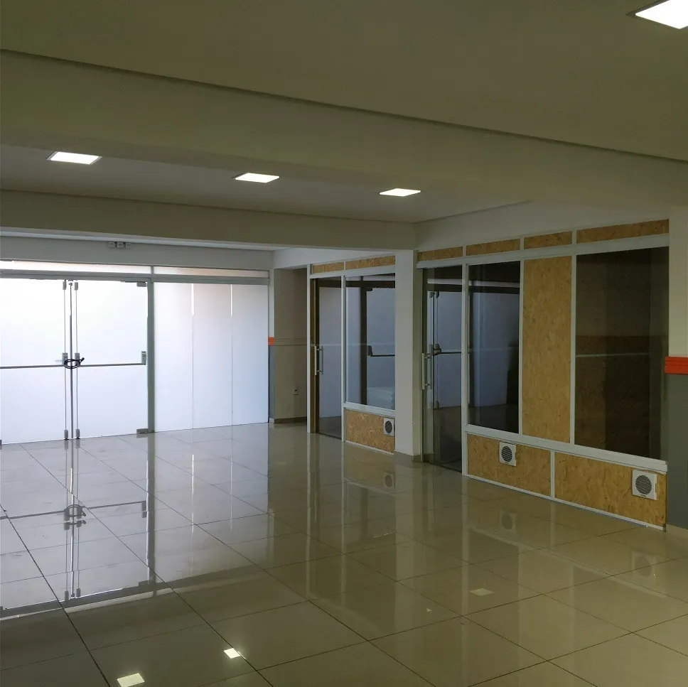 Imagem Espaço Comercial Premium: Oportunidade Única na Avenida General Carneiro