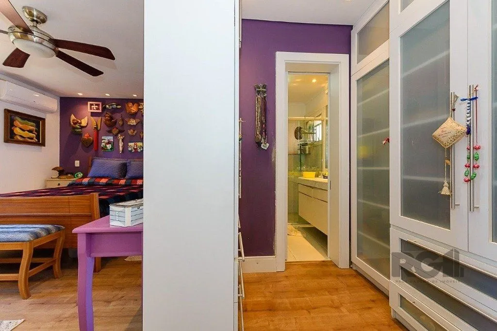 Imagem Casa em Condomínio à venda com 4 quartos 319 m² Rua Manoel Leao, Pedra Redonda, Porto Alegre