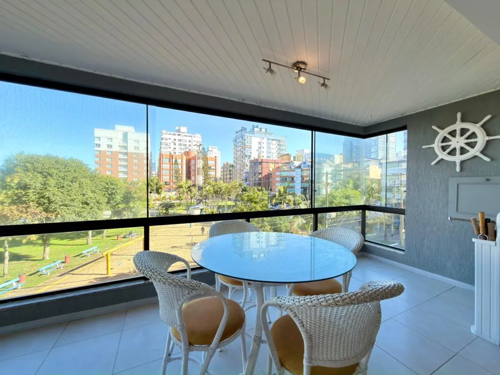 Foto do imóvel: Apartamento 3 Dormitórios - Bairro Centro em Rua Moema