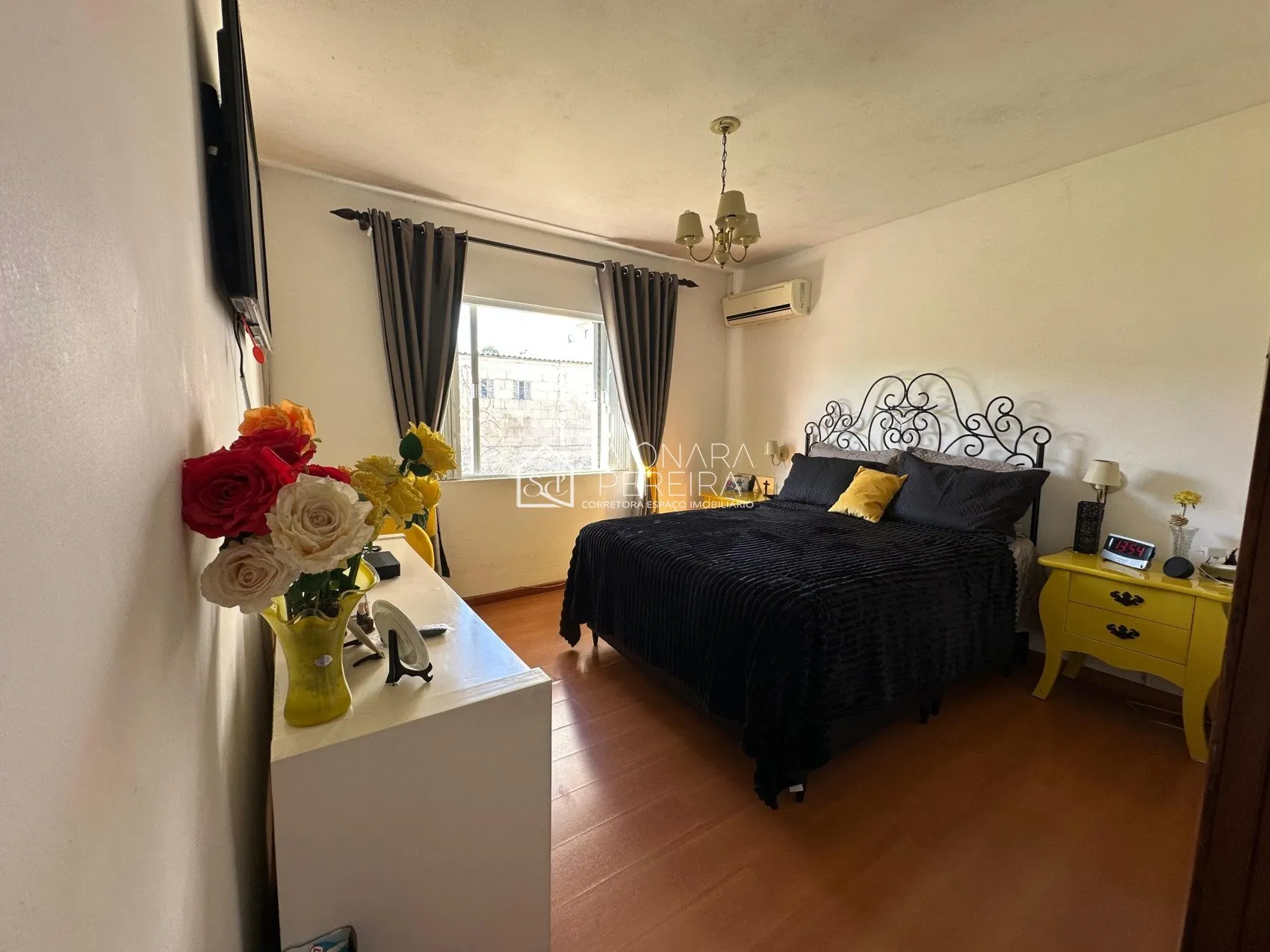 Imagem Casa espaçosa e aconchegante