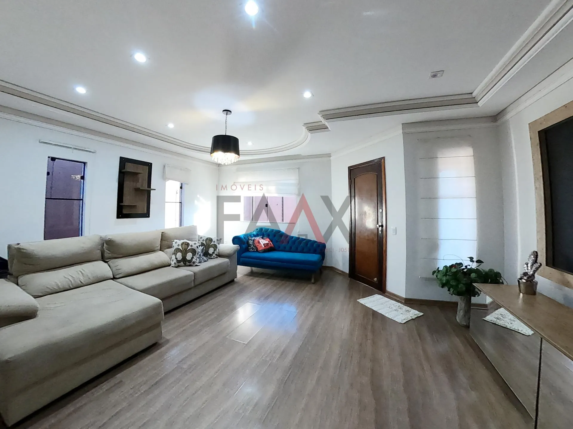 Imagem Casa à venda com amplo terreno, Bairro Alto da XV, GUARAPUAVA - PR