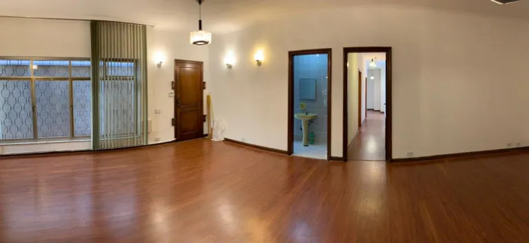 Imagem Casa com 3 Quartos à Venda, 300 m² em Vila Monumento - São Paulo