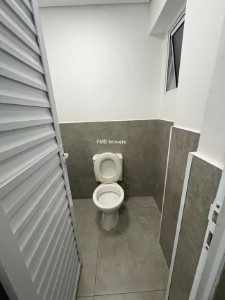 Imagem Loja com 100m2 na Vila Olímpia.